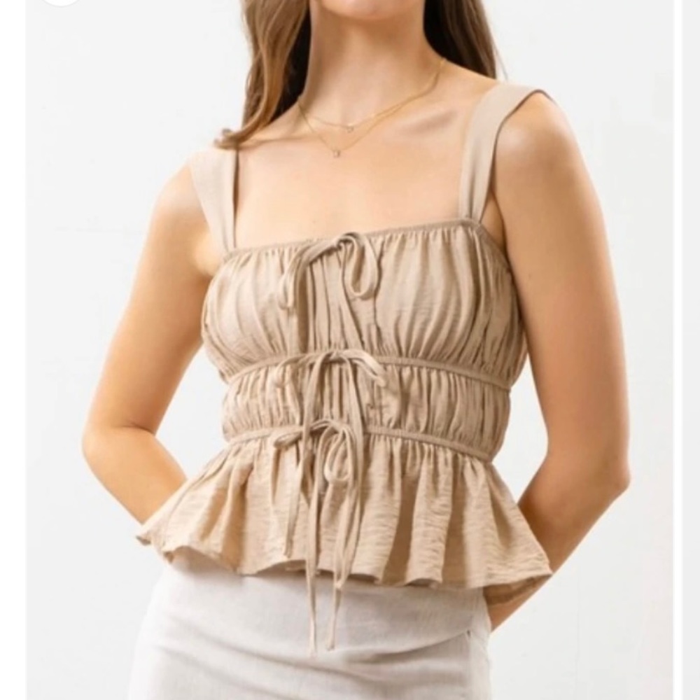 Smocked tank